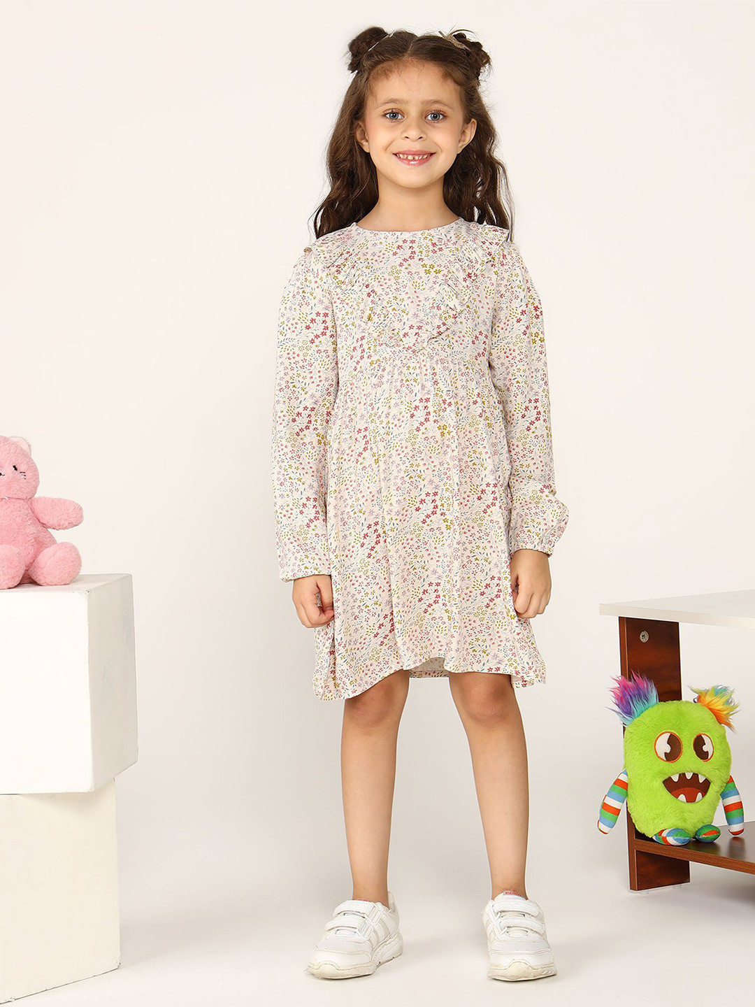 Miyo Kids Floral Printed Round Neck Puff Sleeve Cotton Fit And Flare Dress