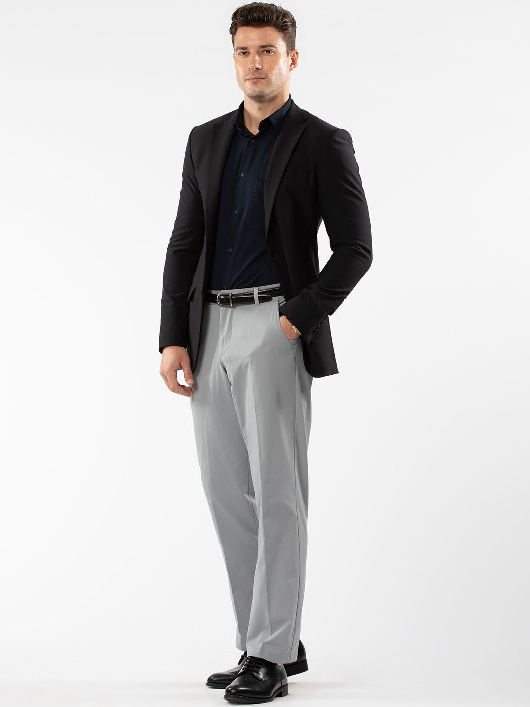 LOVE PANGOLIN High-Performance Straight Fit