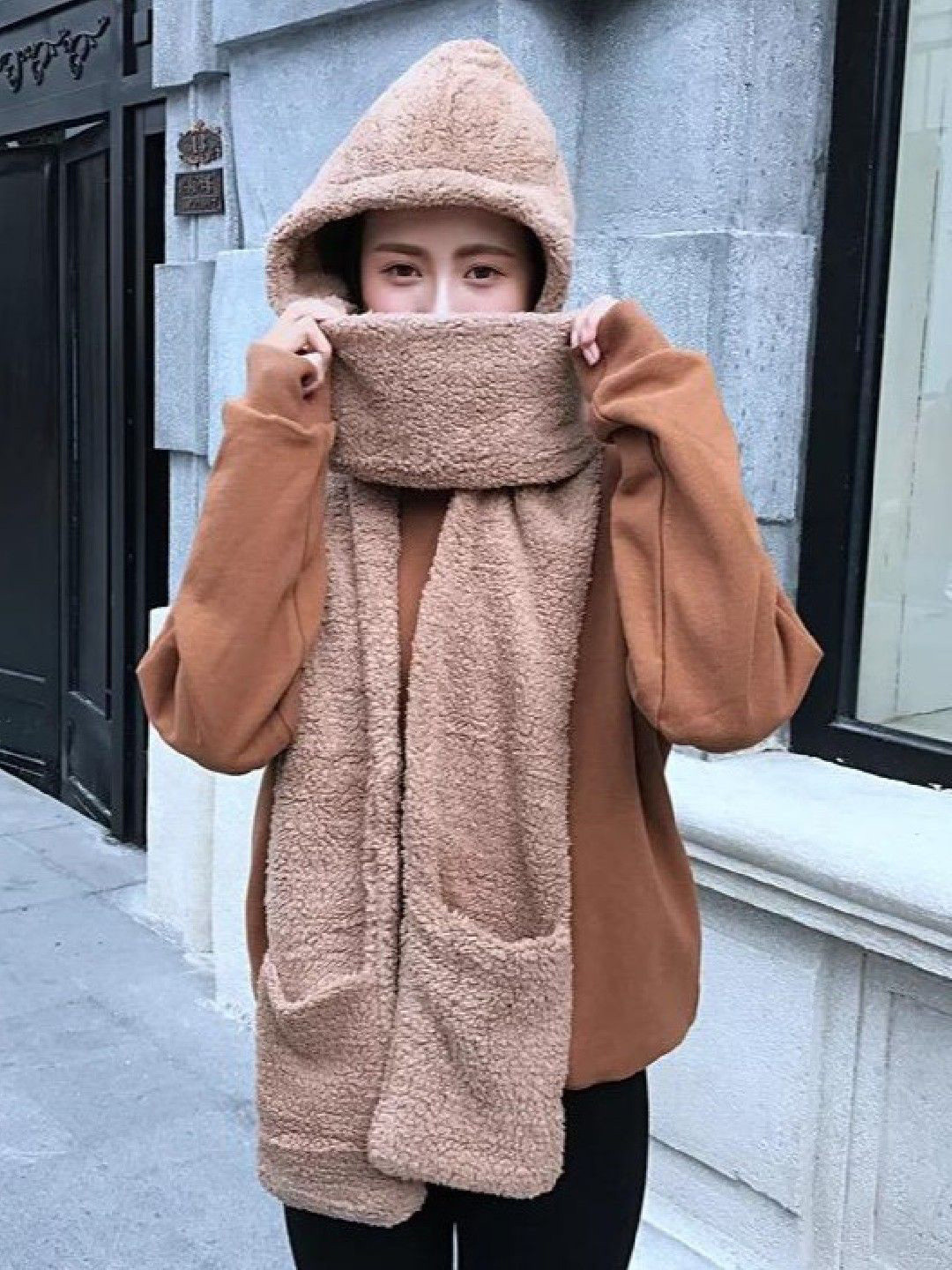 Poftik Women Woolen Winter Warm Cap