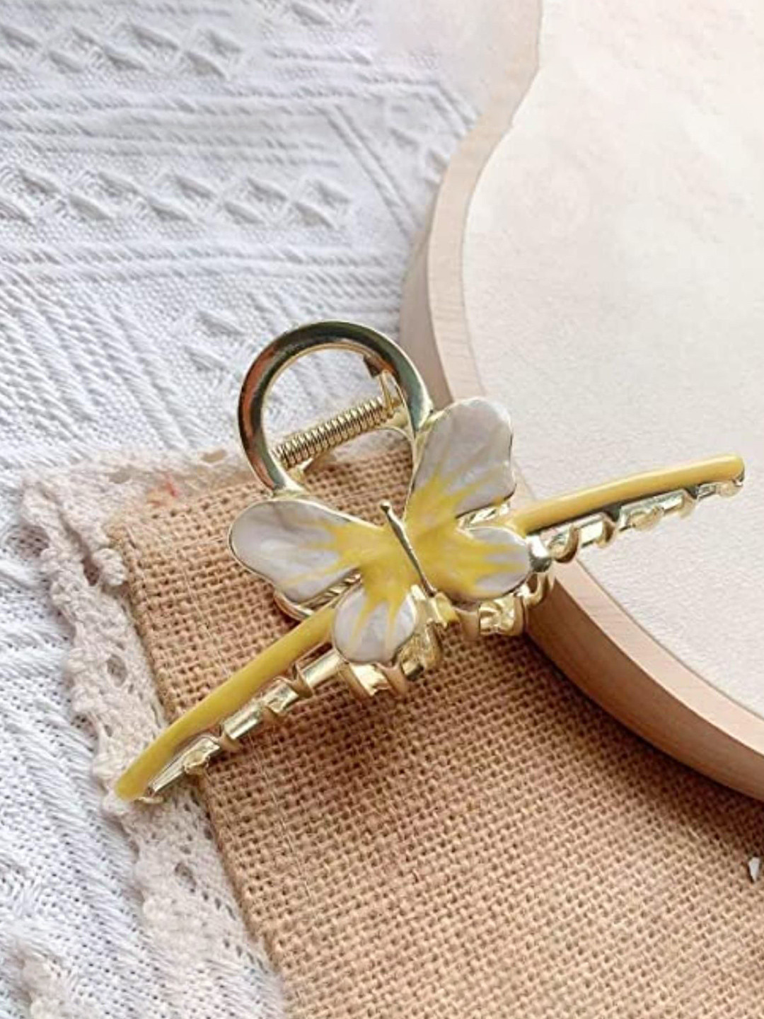 DN ENTERPRISES Women Butterfly Jumbo Clutcher Clips