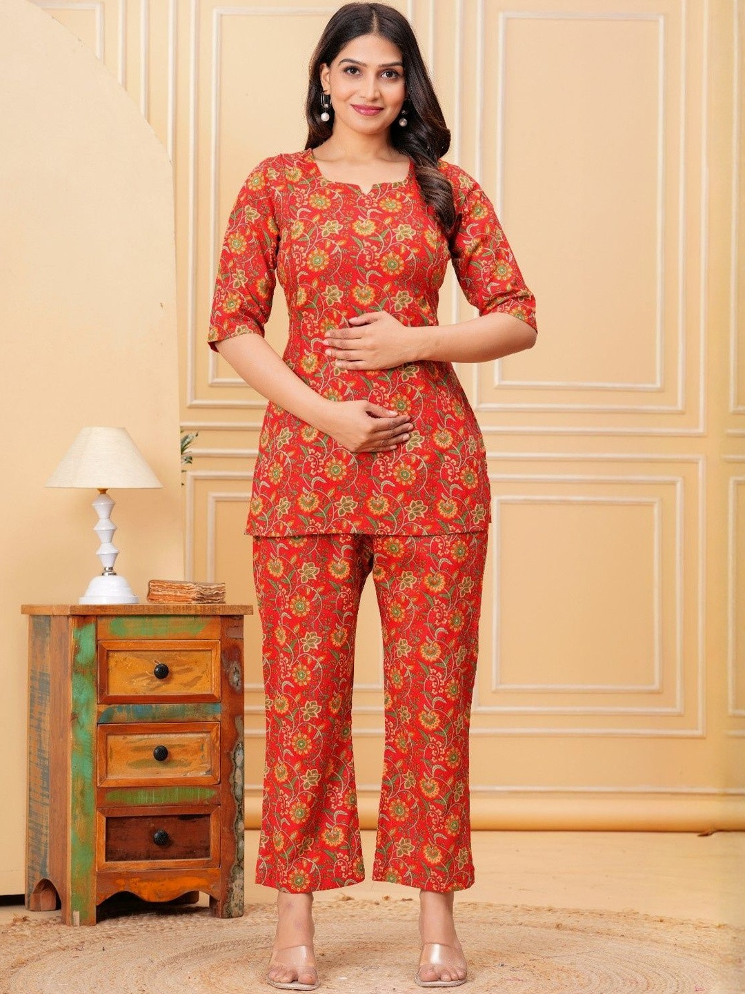 FASHION CLOUD Women Red Floral Printed Tunic and Trousers