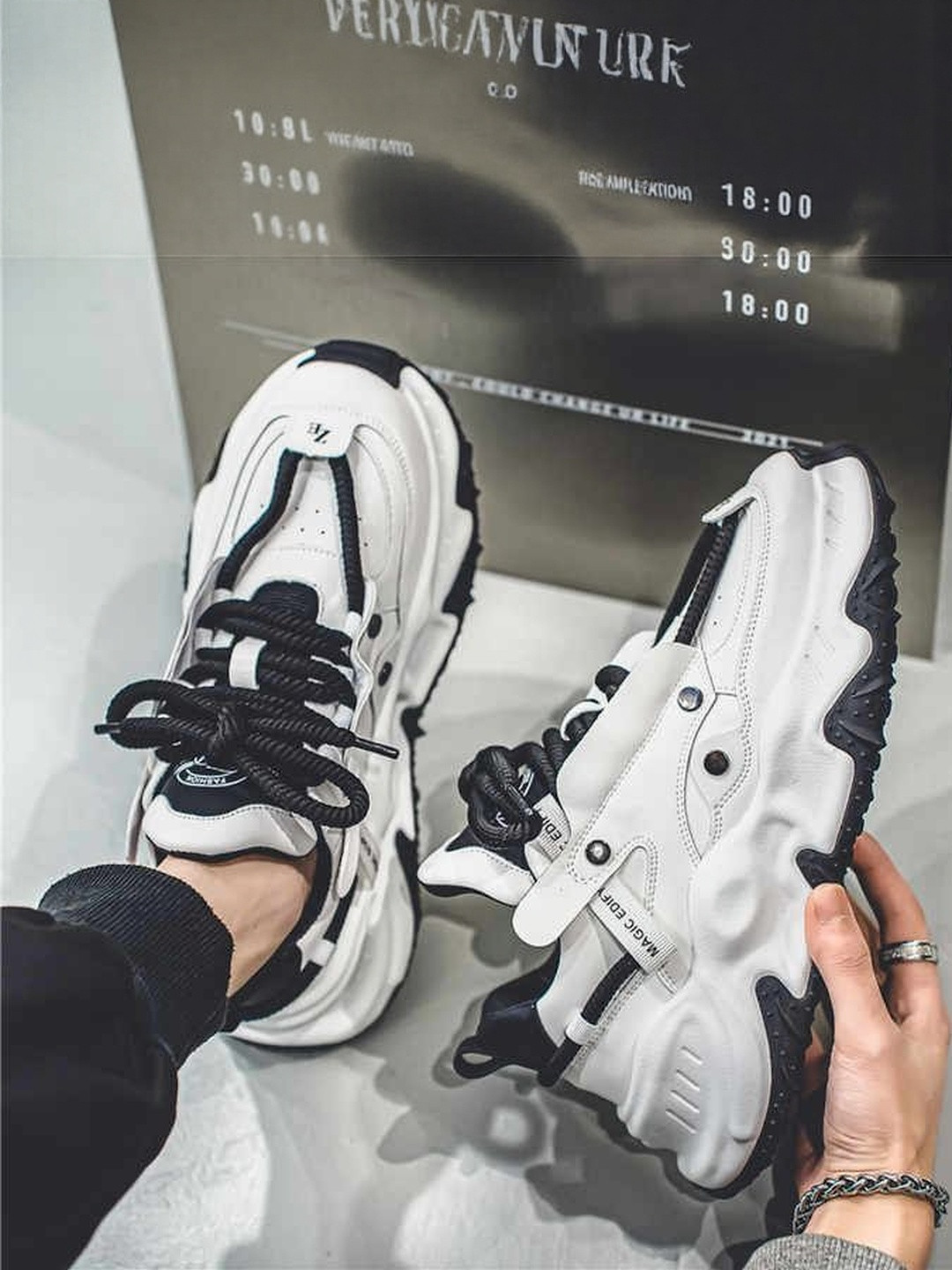 MY WALK Men Monochrome Lace-Up Sneakers