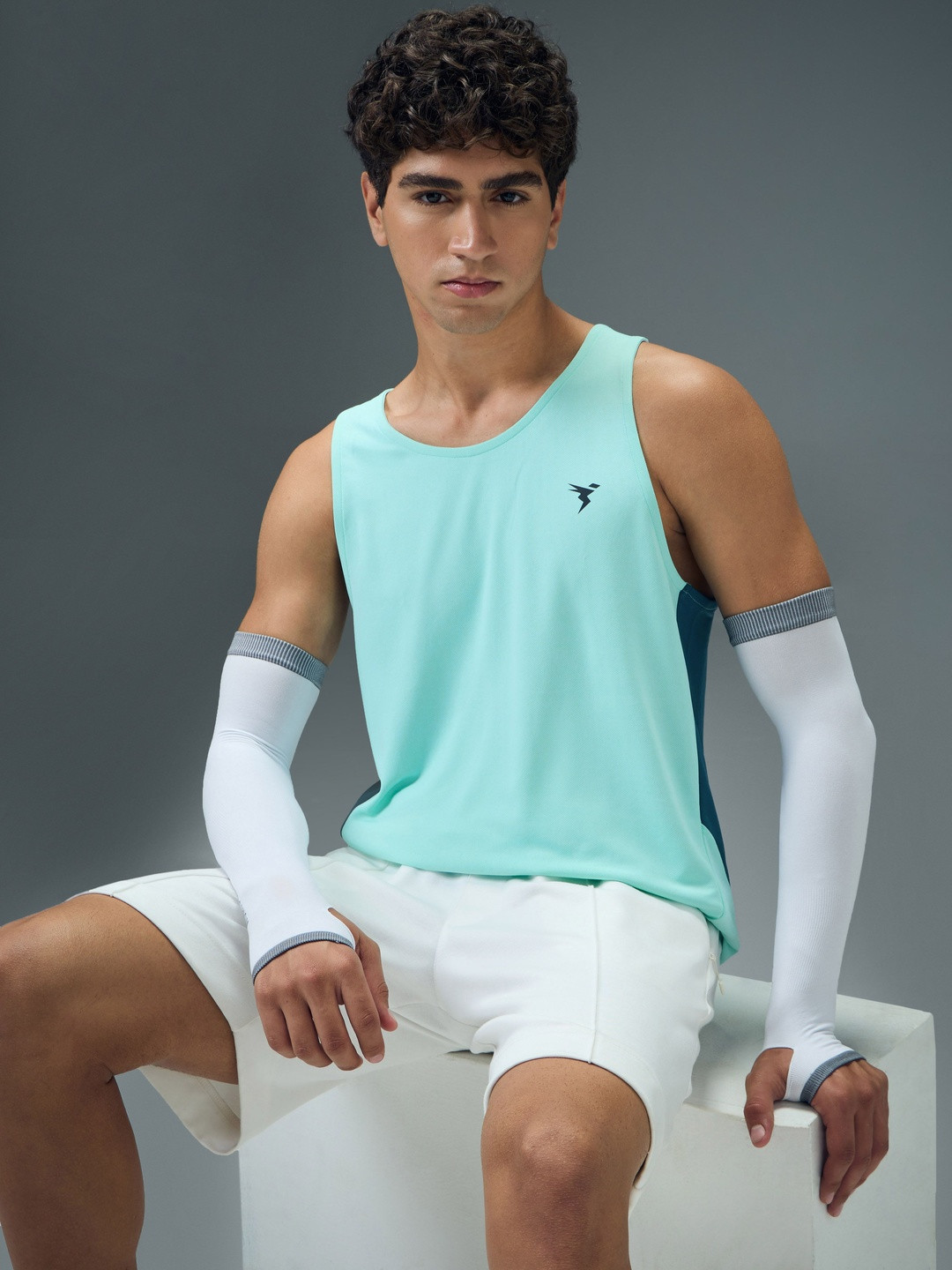 Technosport Slim Fit Scoop Neck Sports Innerwear Vest with Technocool+ MVP776BLTSML