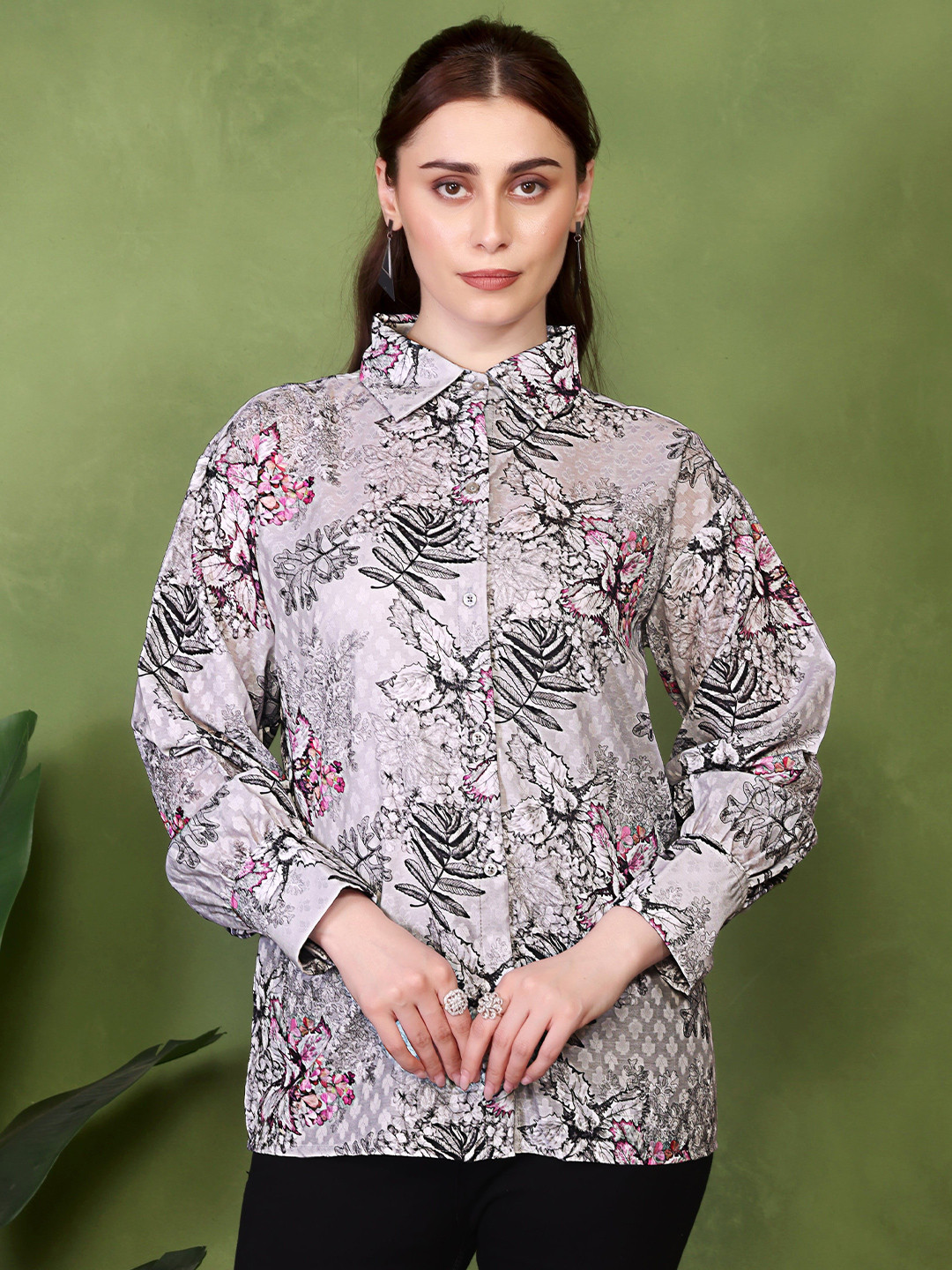 Dot Shine Women Floral Printed Casual Shirt