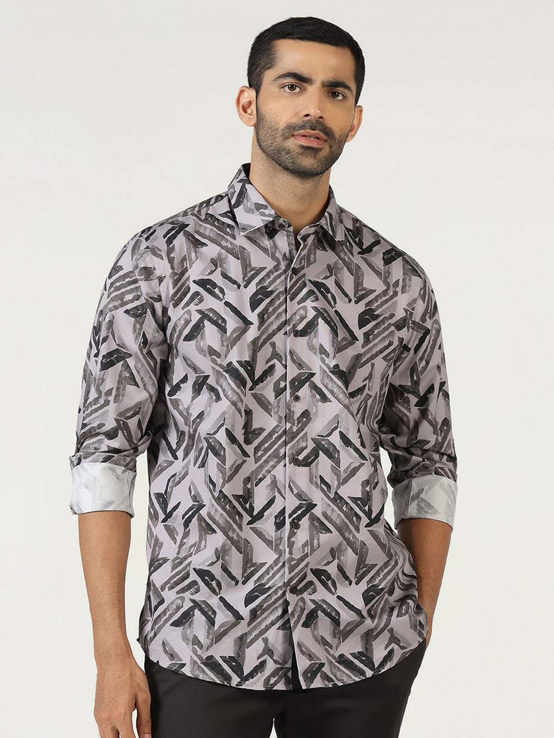 Blackberrys Graphic Printed Spread Collar Long Sleeves Pure Cotton Slim Fit Shirt