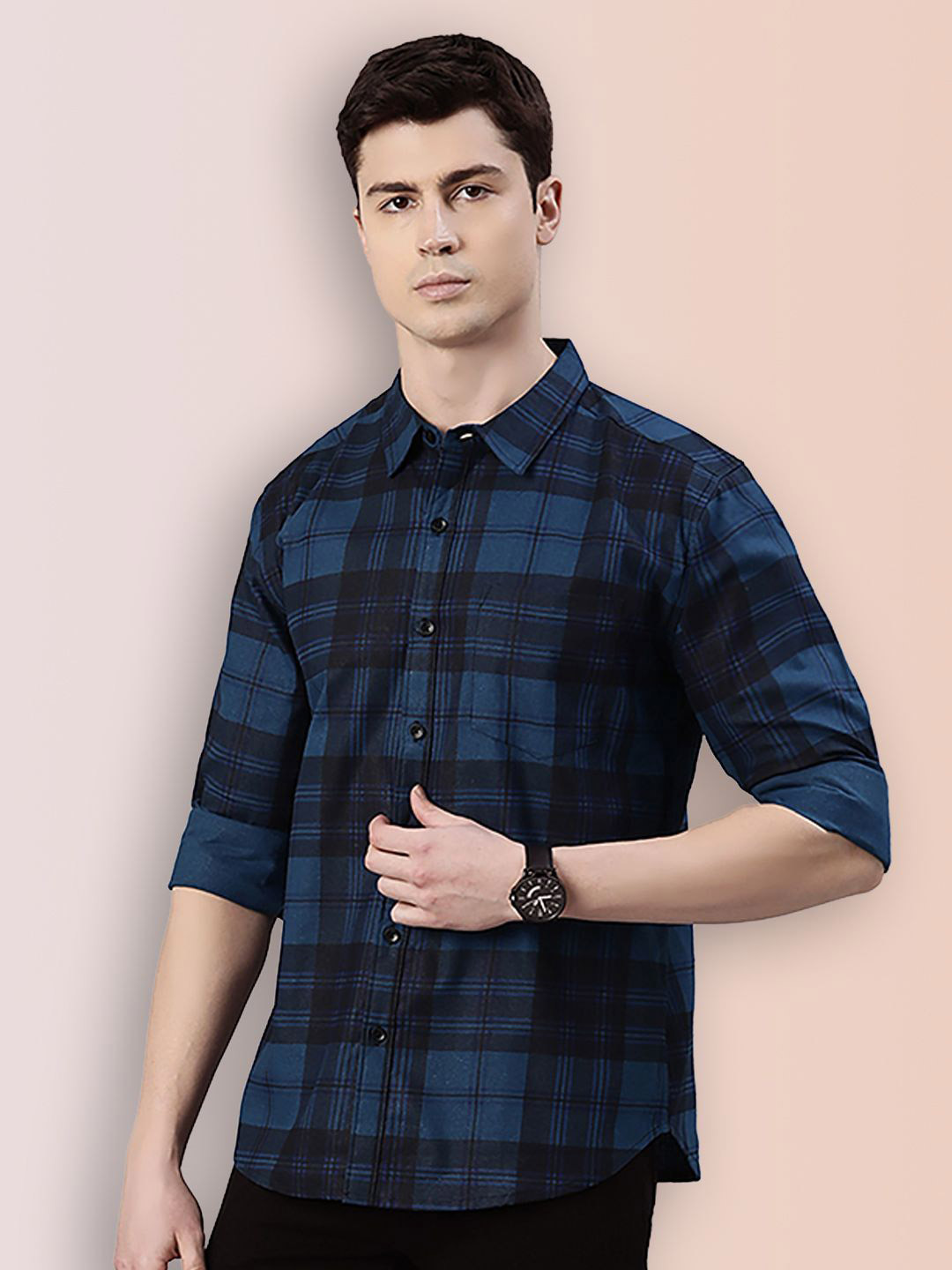 Broon Men Buffalo Checked Spread Collar Cotton Casual Shirt