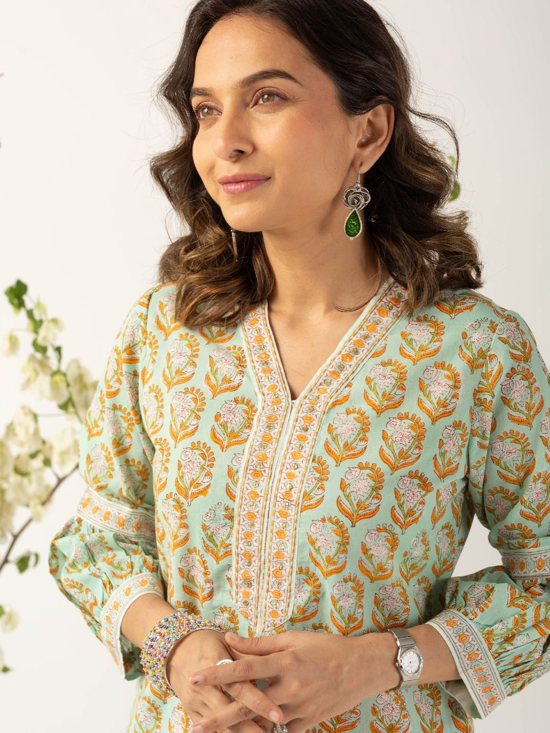 KUSVAA Women Floral Printed Thread Work Himani Cotton Handblock Kurta