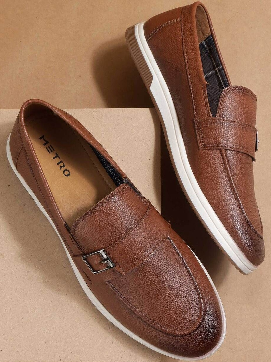 Metro Men Textured Leather Espadrilles Shoes With Buckles