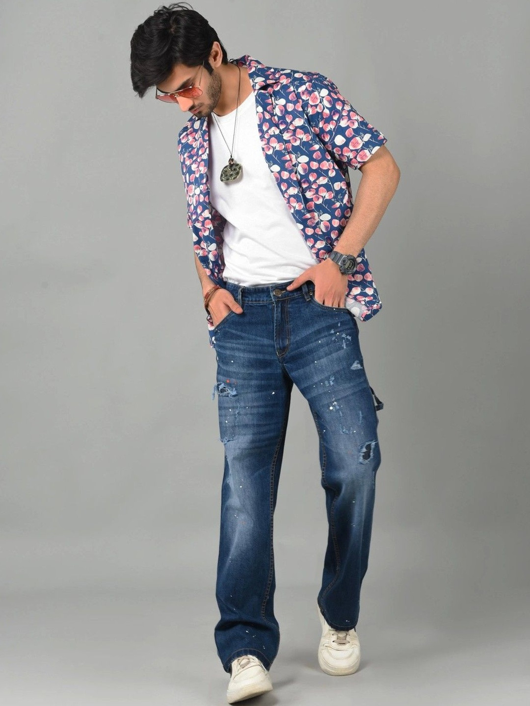 Rhysley Men Straight Fit Low-Rise Highly Distressed Cotton Light Fade Jeans