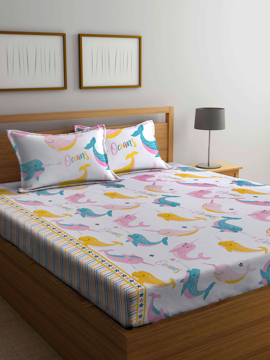 Aura White & Yellow Printed Duvet Cover With 2 Pillow Covers
