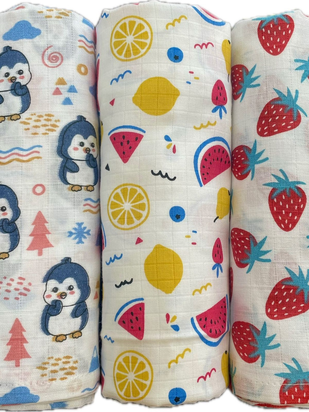 Reexplore Kids Pack of 3 Multicoloured Cartoon Characters Mild Winter Blanket