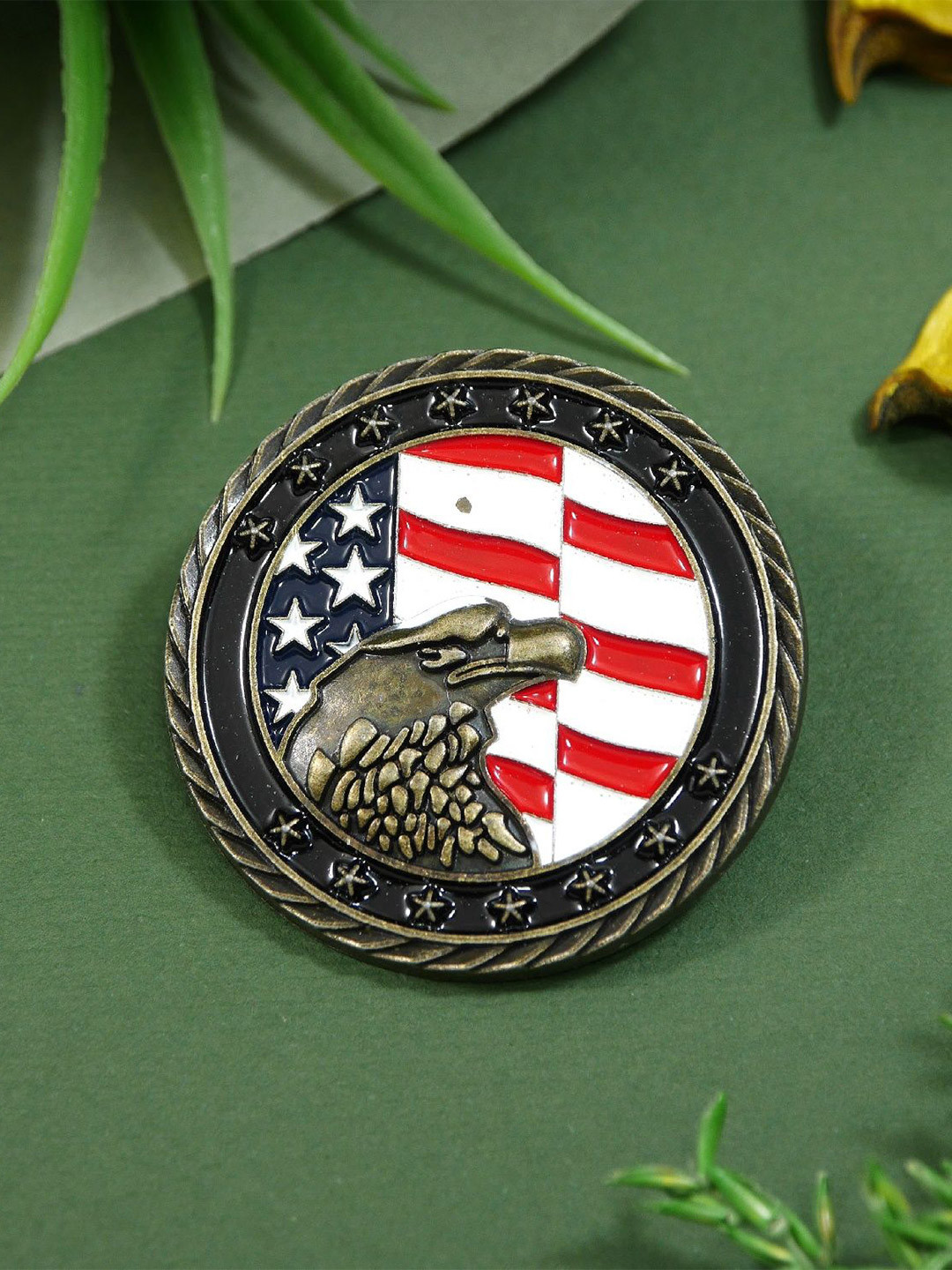 ADORN Unisex Gold & White American Flag Statement Brooch