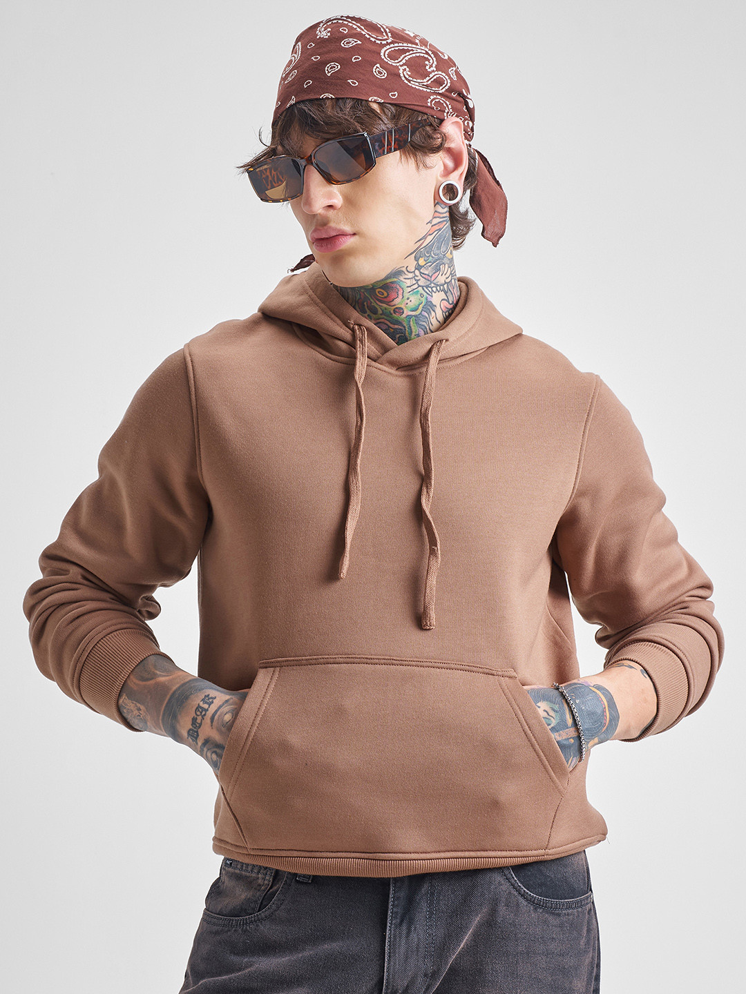 HIGHLANDER Men Tan Solid Hooded Sweatshirt