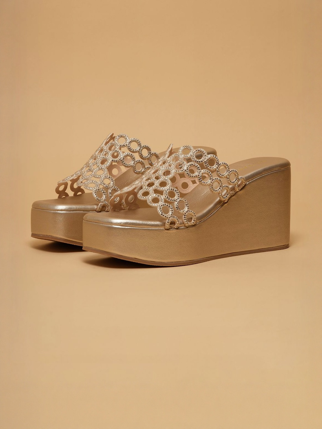 ERIDANI Women Roohani Rhinestone Wedges Sandals