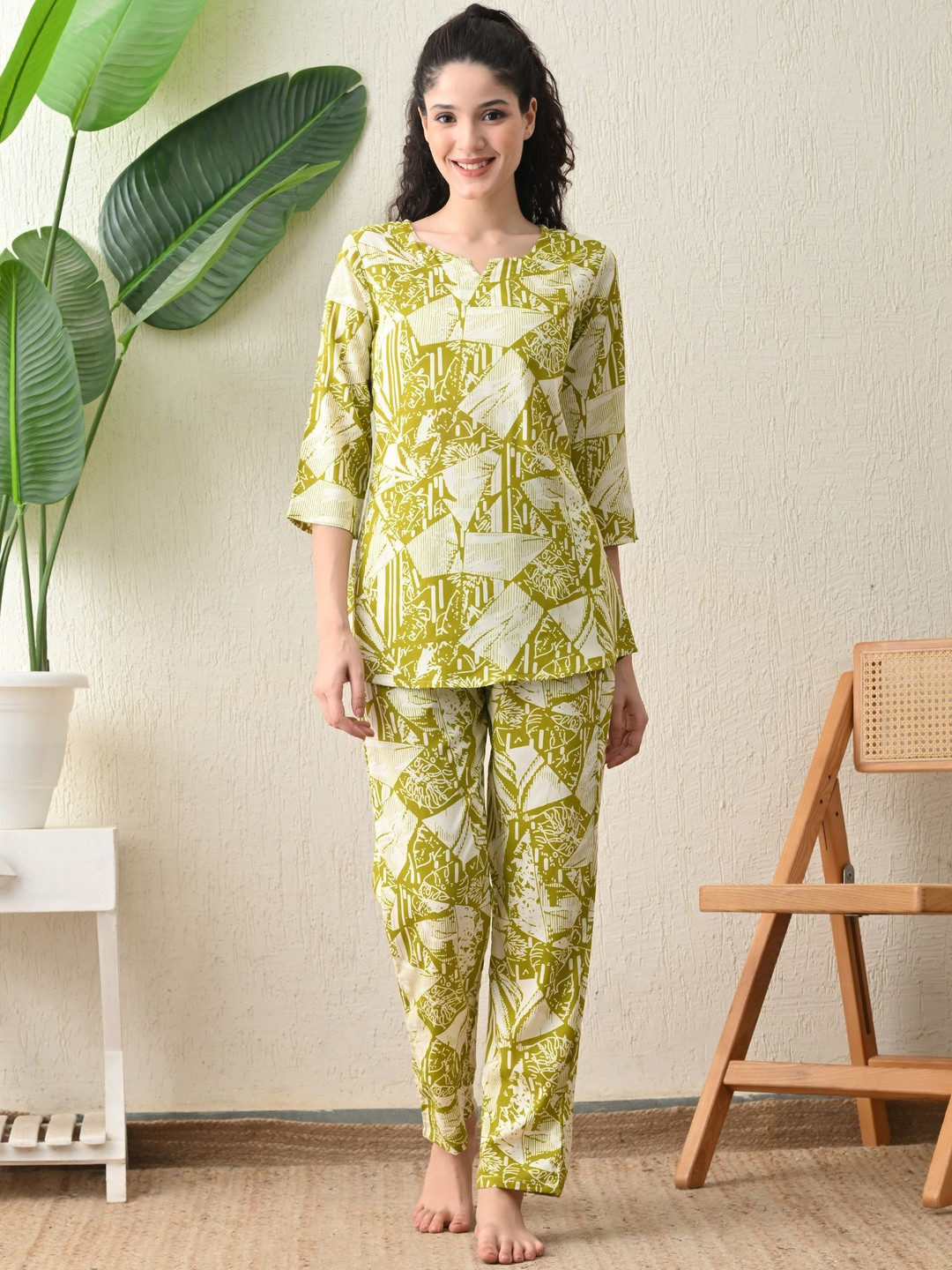 Ichaa Abstract Top with Pyjamas Night Suit