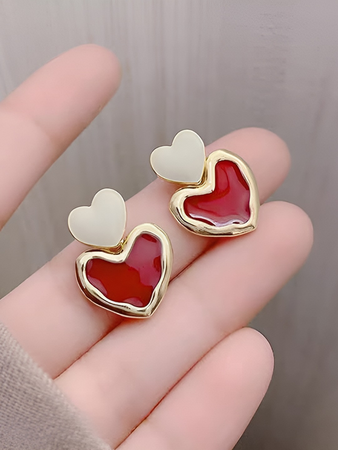 Rod Takes Gold-Plated Heart Shaped Enamelled Studs