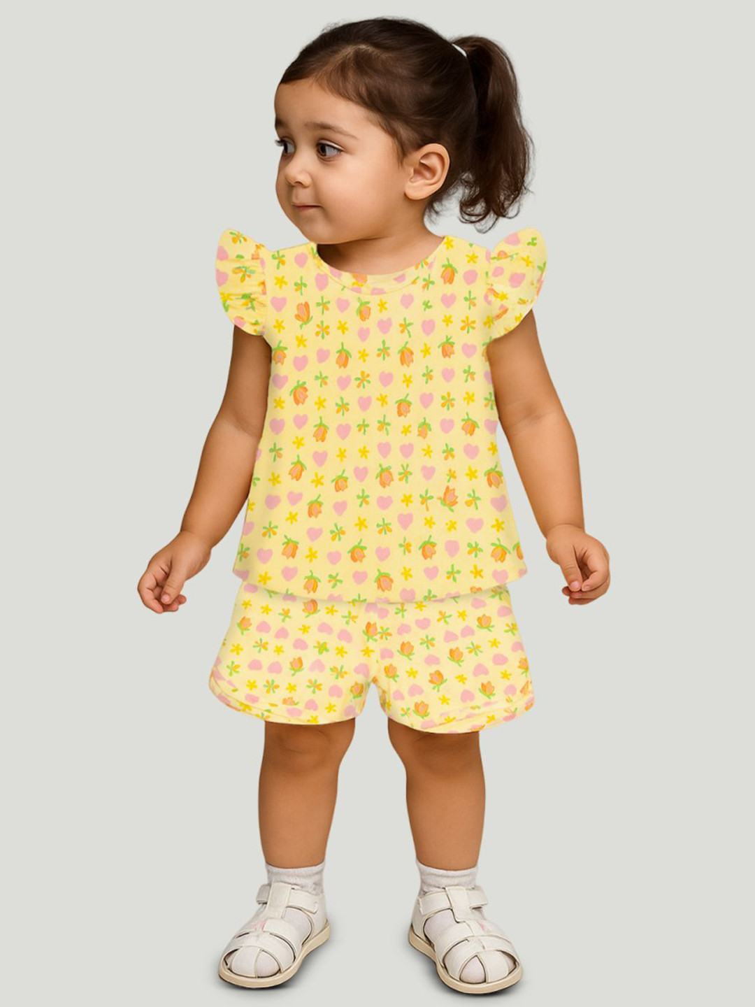 Kidbea Girls Floral and Heart Printed Short Sleeves Pure Cotton T-Shirt With Shorts