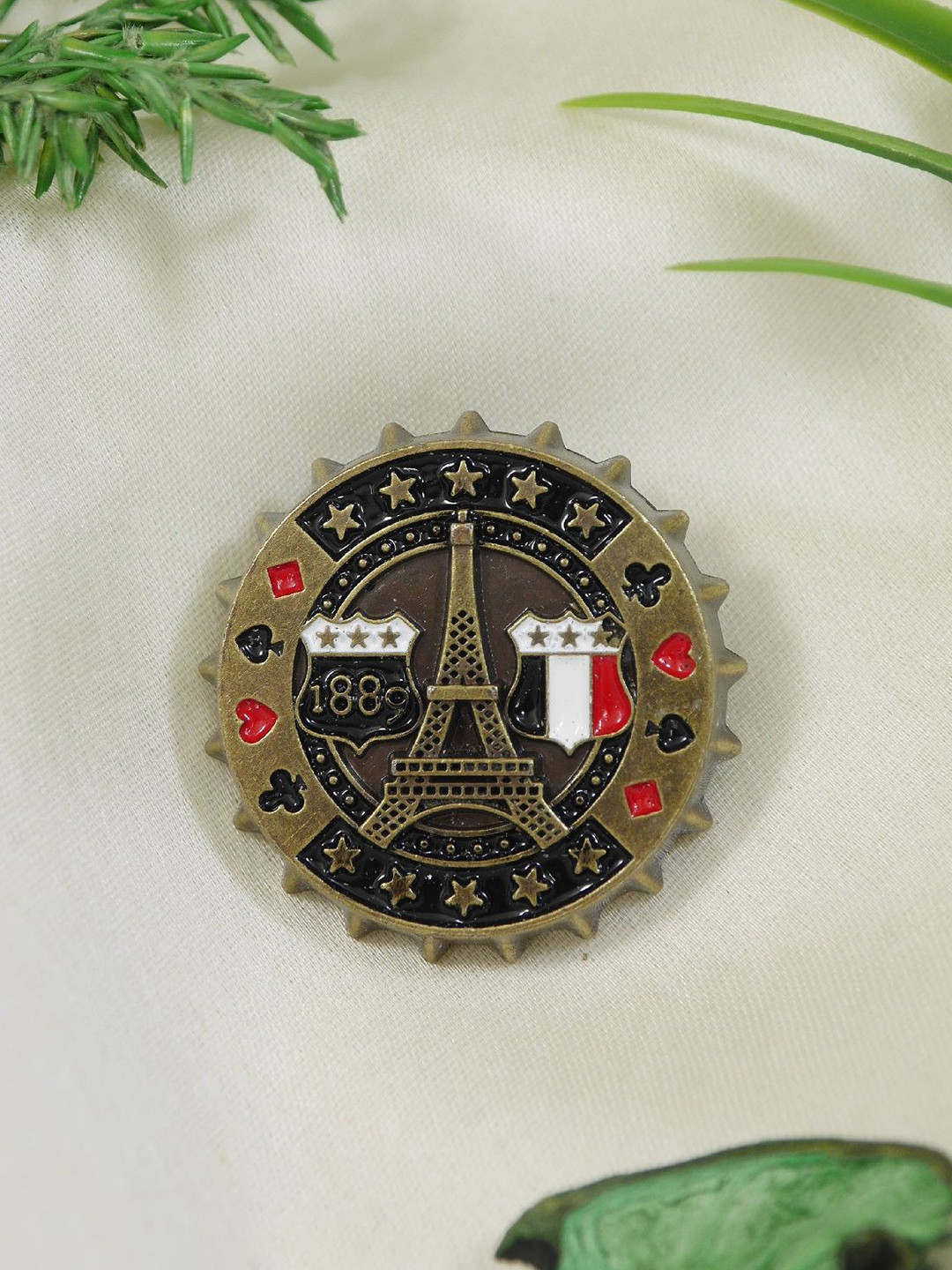 ADORN Unisex Eiffel Tower Brooch With French Flag and Stars Vintage Parisian Pin