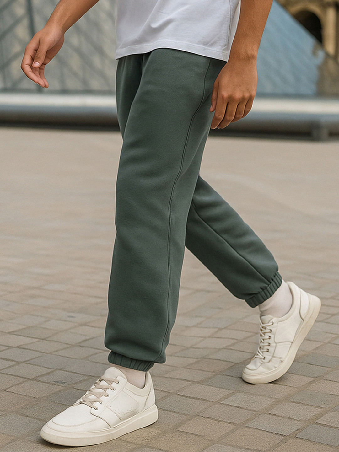 Bewakoof Heavy Duty 1.0 Men's Charcoal Grey Track Pants