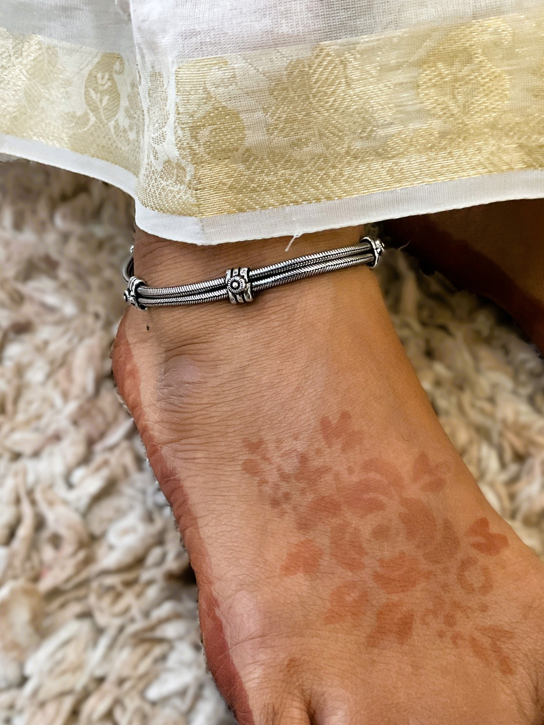 MOHATI Women Set of 2 Double Layer Brass Silver-Plated Anklet