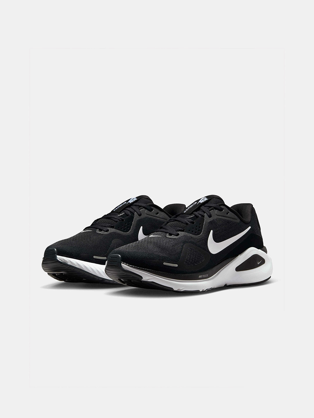 Nike  Structure 26 Women's Road Running Shoes (Extra Wide)