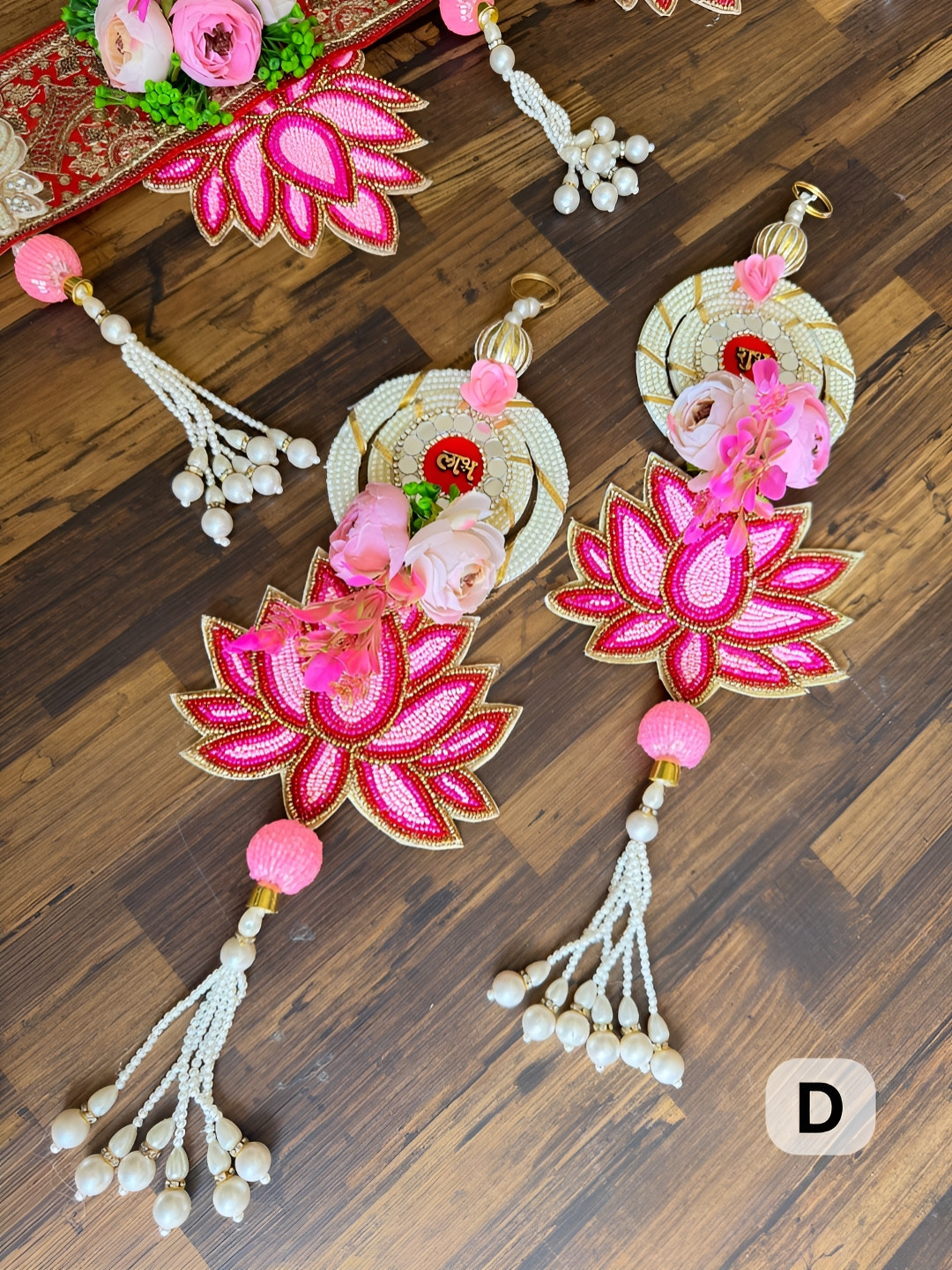 Sellplus White & Pink 2 Pieces Embellished Lotus Torans