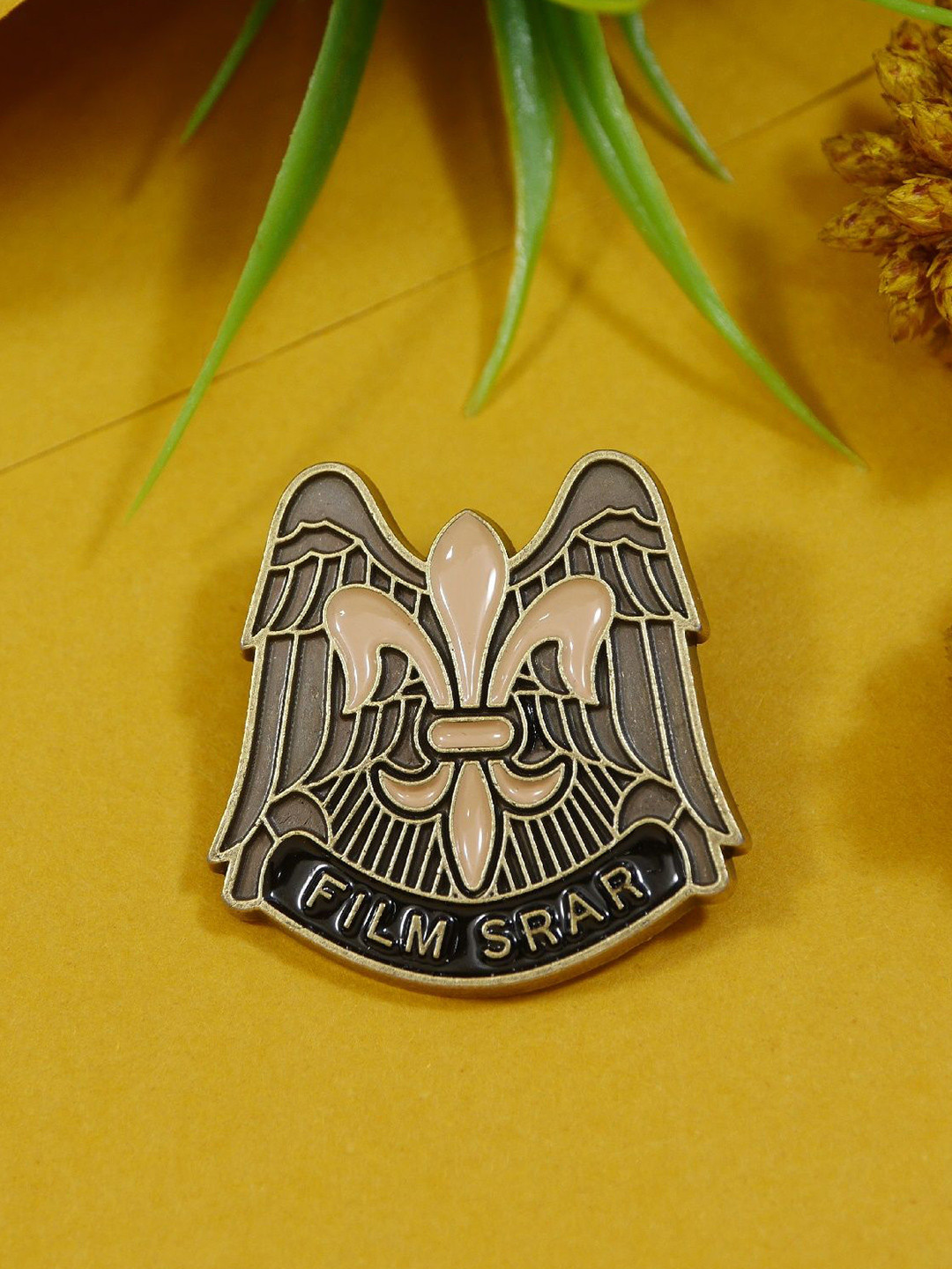 ADORN Unisex Film Industry Statement Brooch