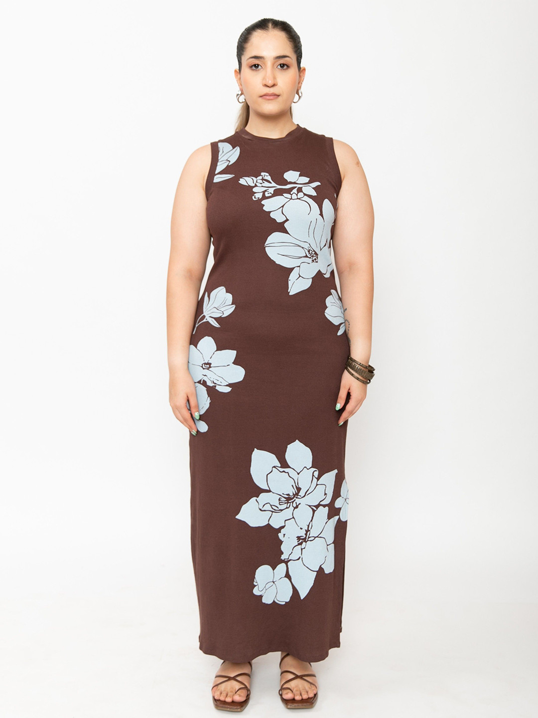 Contemponari Women Floral Printed Maxi Dress