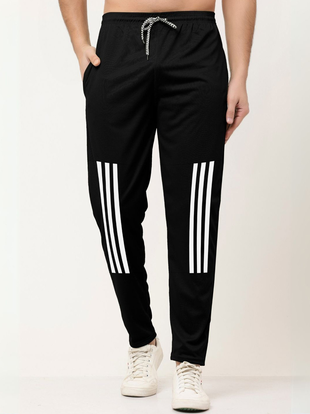 MaverIQ Men Mid-Rise Straight Fit Rapid-Dry Track Pants