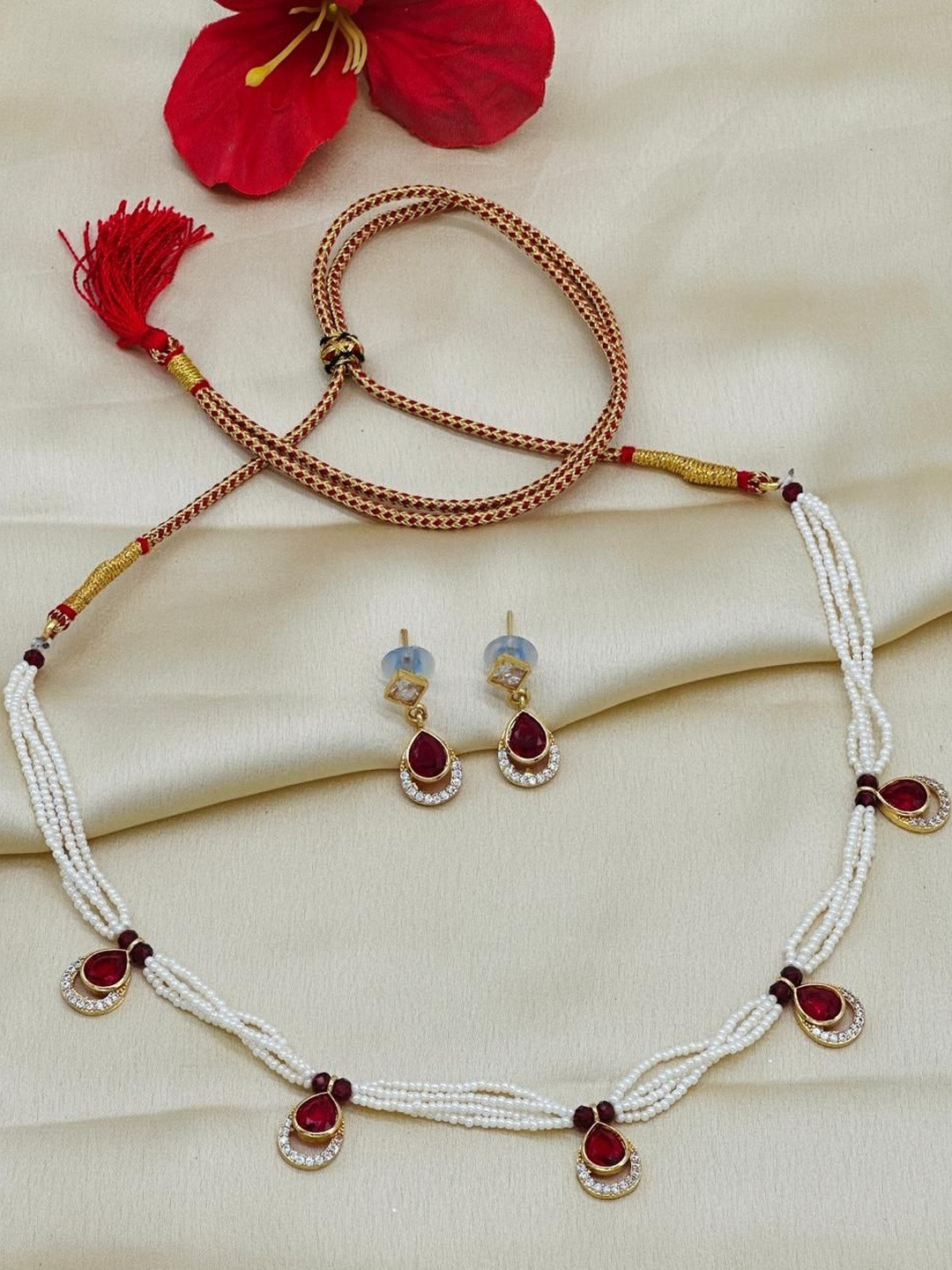 flying beads Women American Diamond Necklace & Earrings