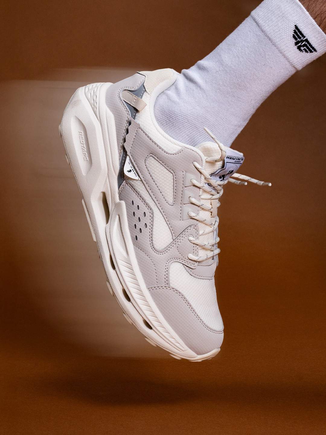 Red Tape Pulse - 25 Men Laid-Back Lifestyle Casual Shoes