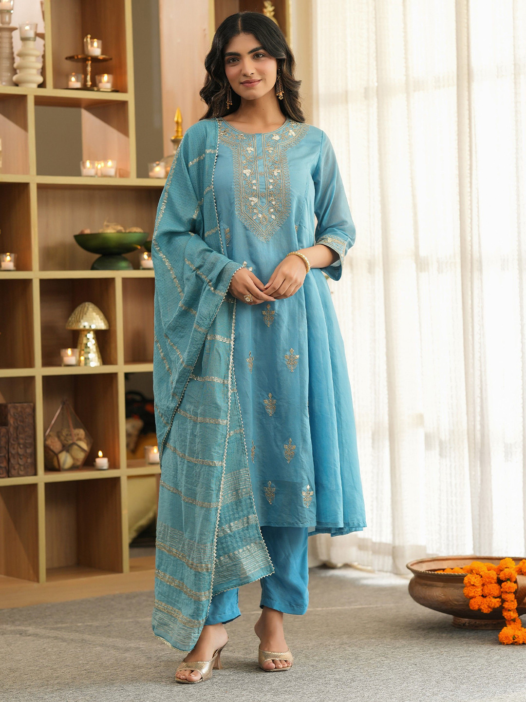 SCAKHI Women Mul Chanderi Dori Embroidered Anarkali Suit Set