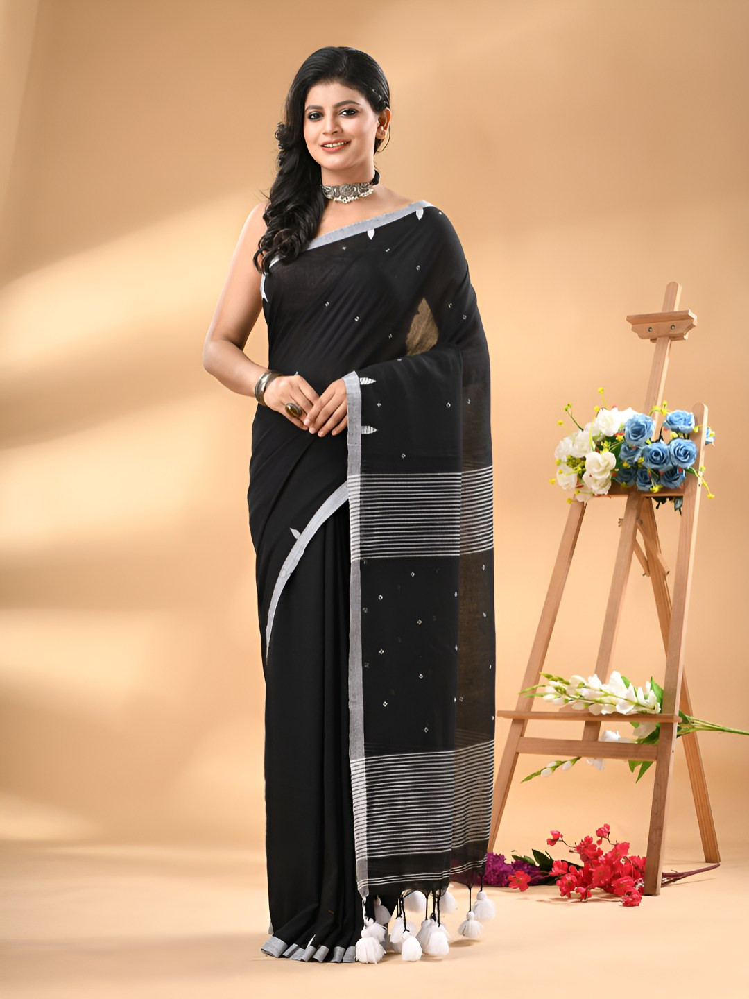 WoodenTant Woven Design Pure Cotton Khadi Saree With Unstiched Blouse Piece