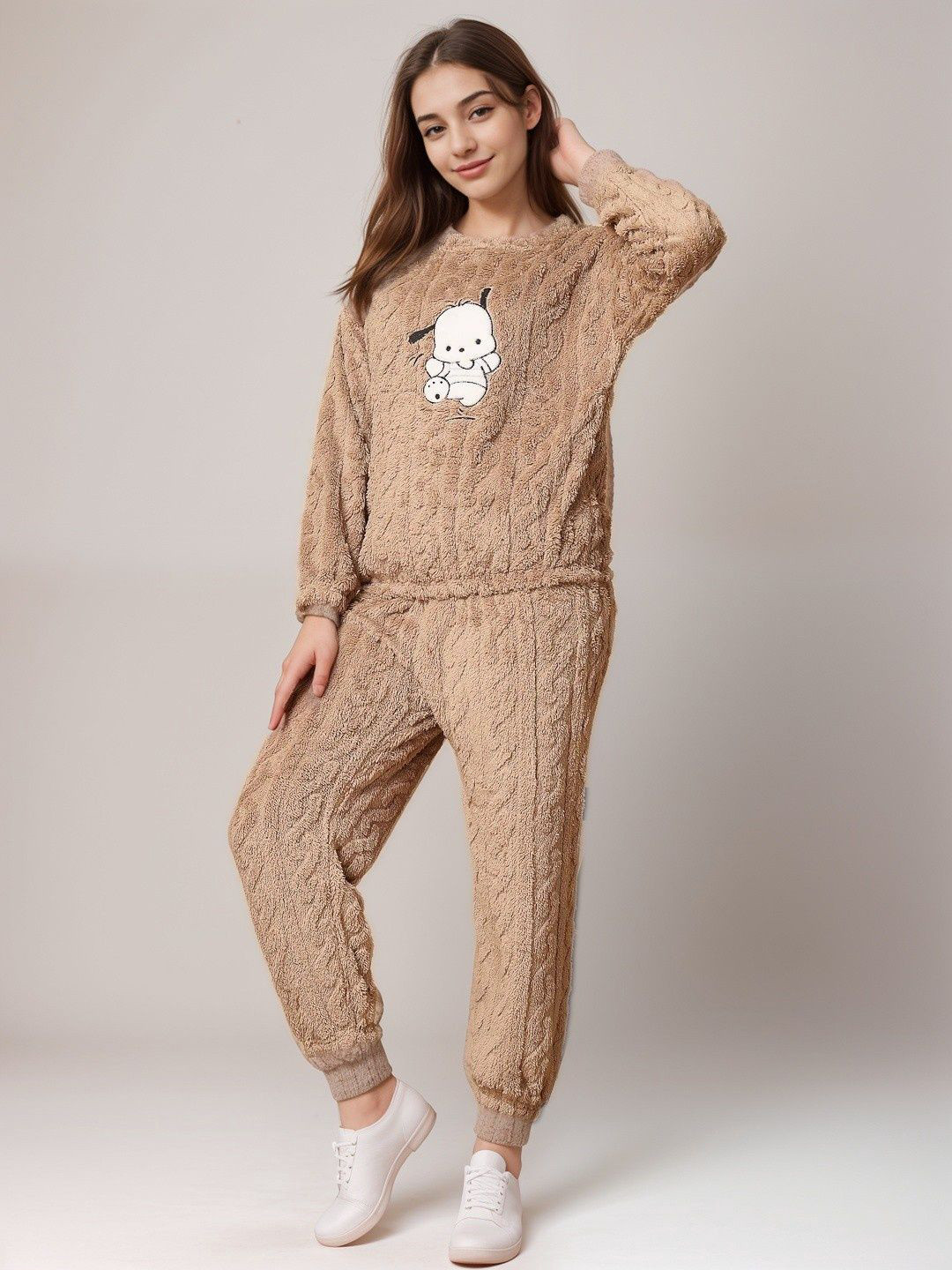 Keenuu Women Graphic Printed Long Sleeve Nightdress