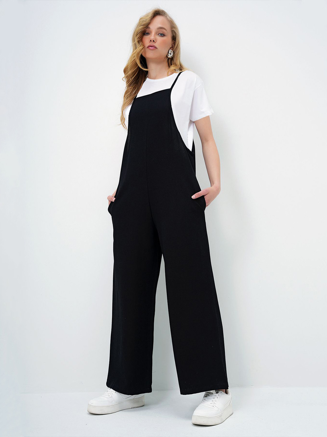 Trend Alacati stili Women Shoulder Straps Basic Jumpsuit
