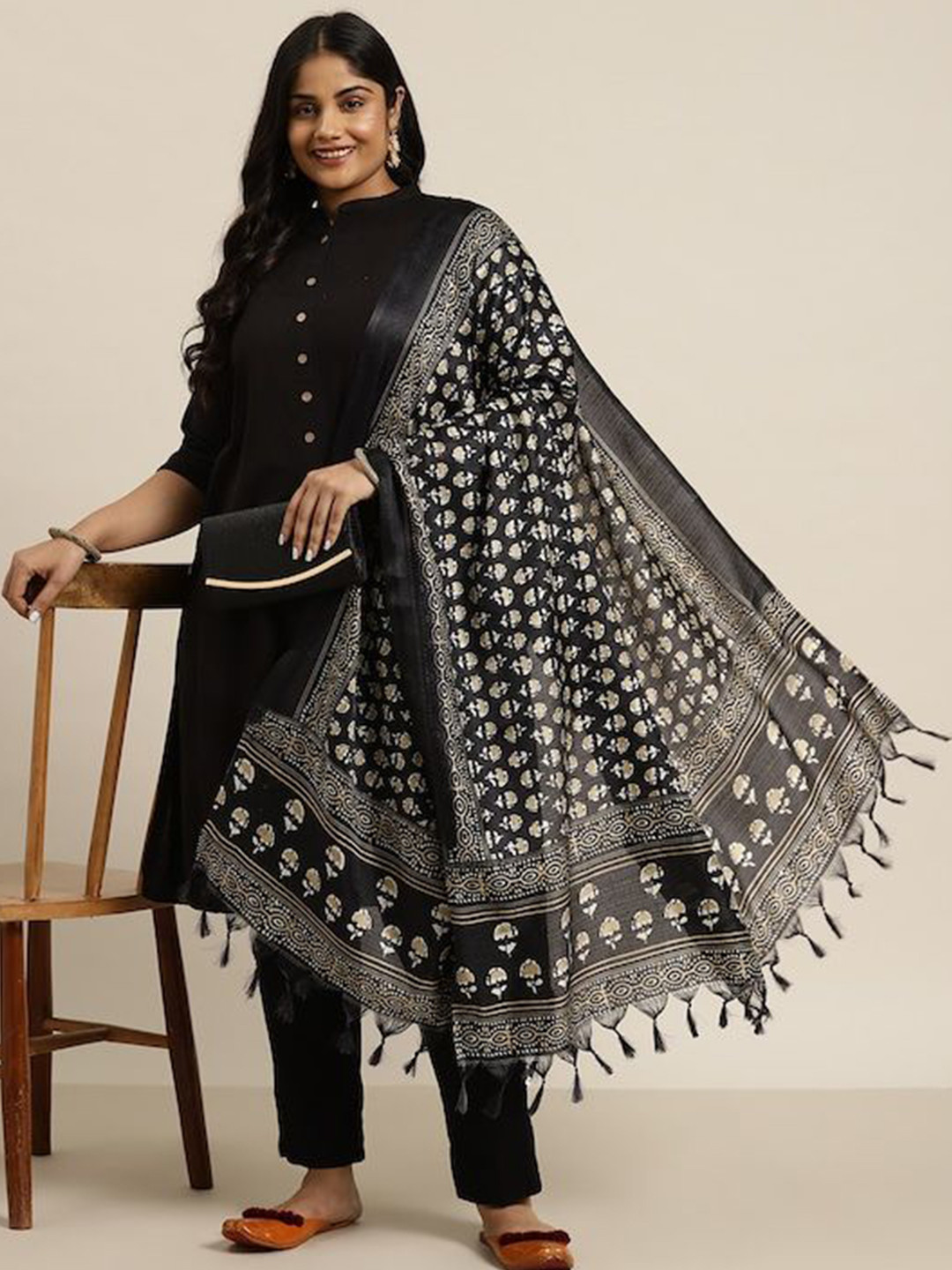 Varanga Ethnic Motifs Printed Dupatta