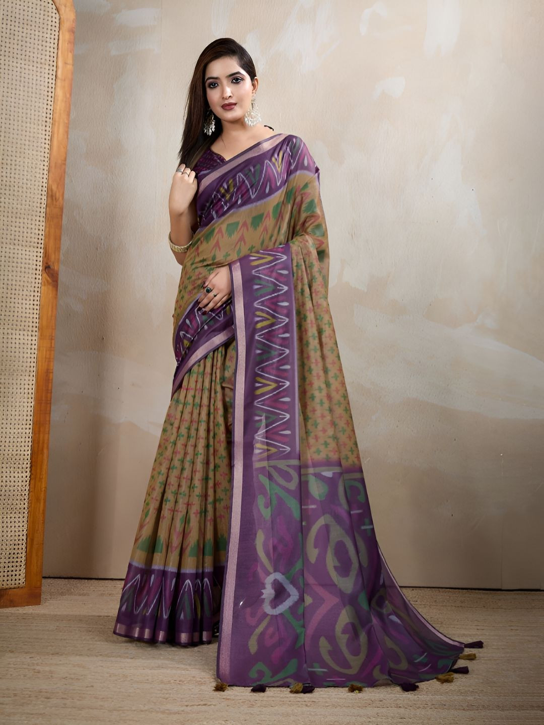 Shri salasar silk Mills Woven Design Saree
