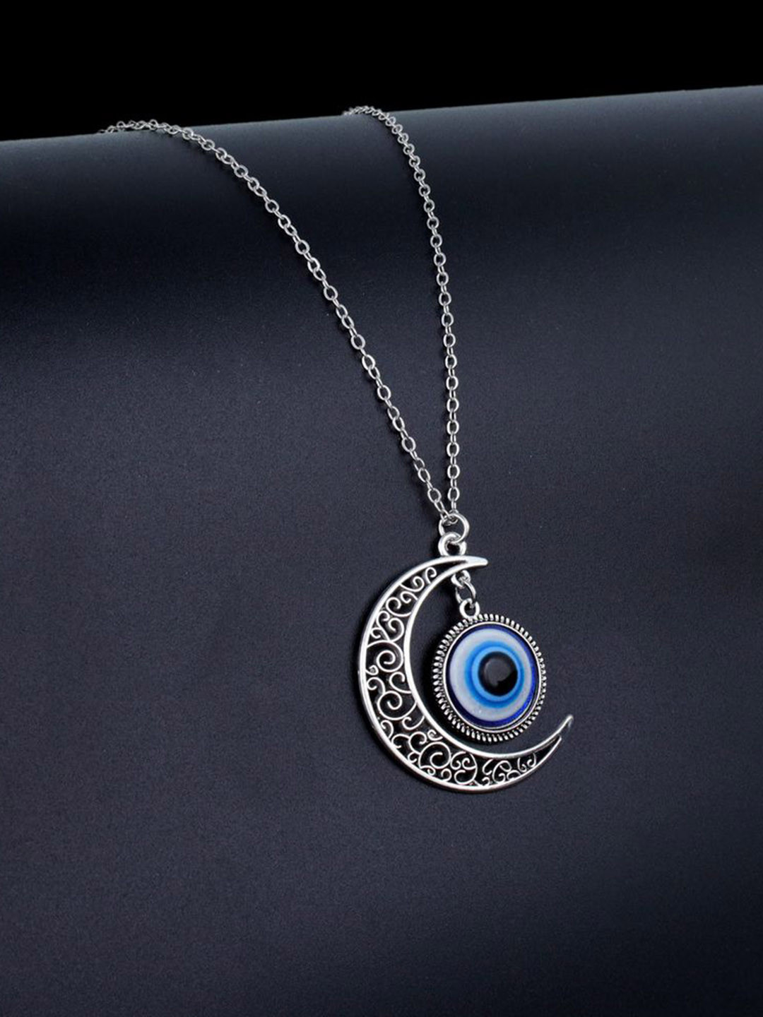 Thrillz Men Silver-Plated Stainless Steel Enamelled Half Moon Pendant & Chain