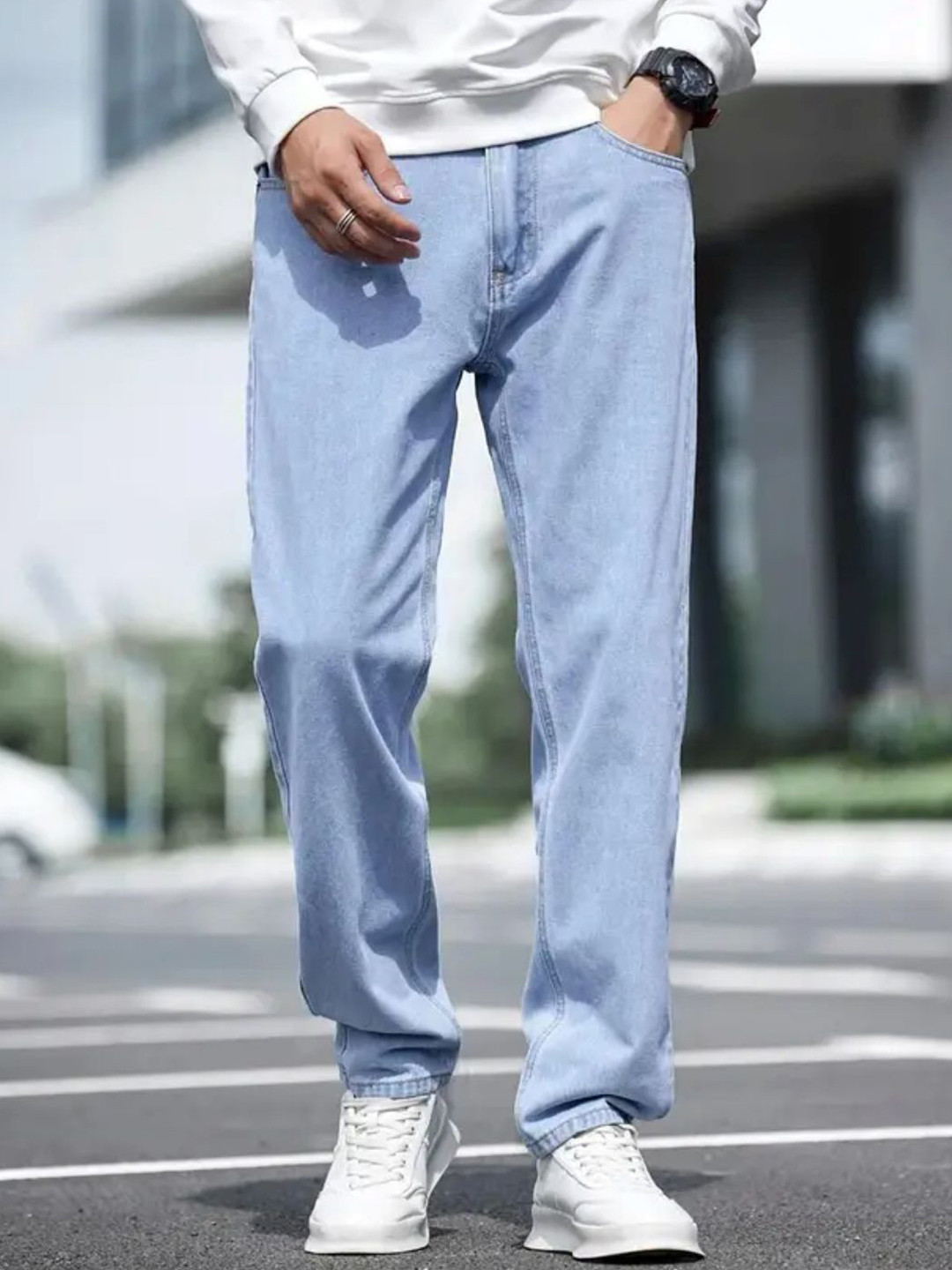 MaverIQ Men Classic Regular Fit Mid-Rise Stretchable Baggy Jeans