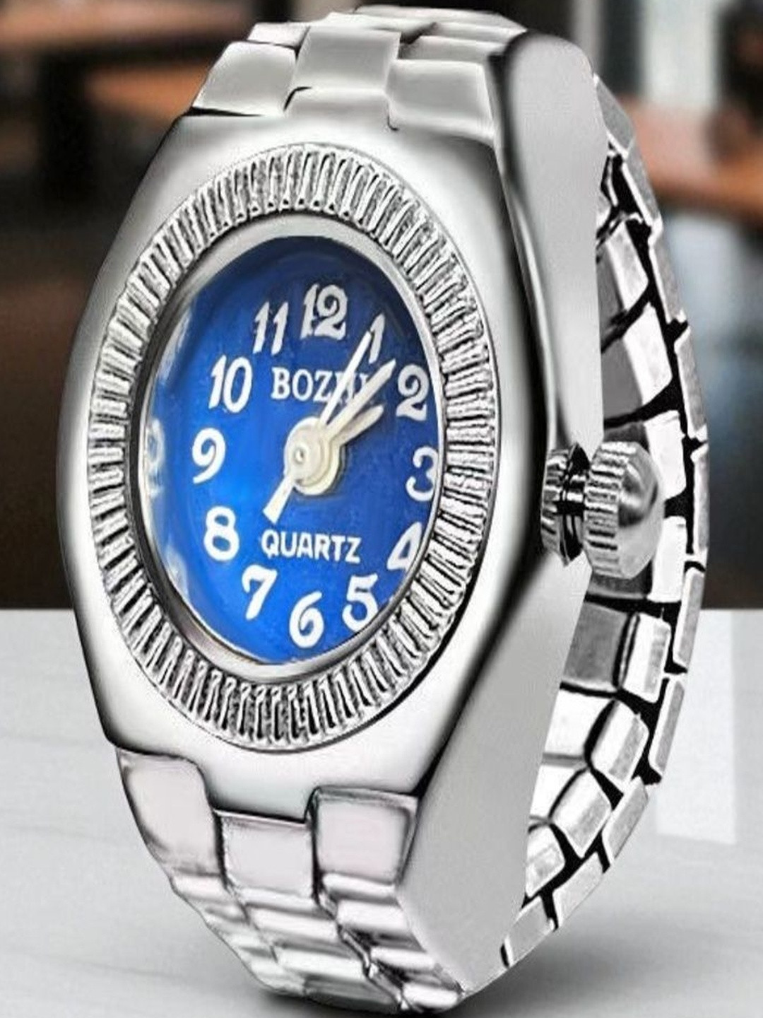 SAPRAA TRENDS Women Silver-Plated Stainless Steel Adjustable quartz Watch Ring