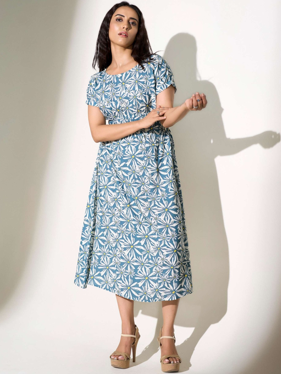 Roadster Women Sky Blue Viscose Rayon Round Neck Printed Midi Dress