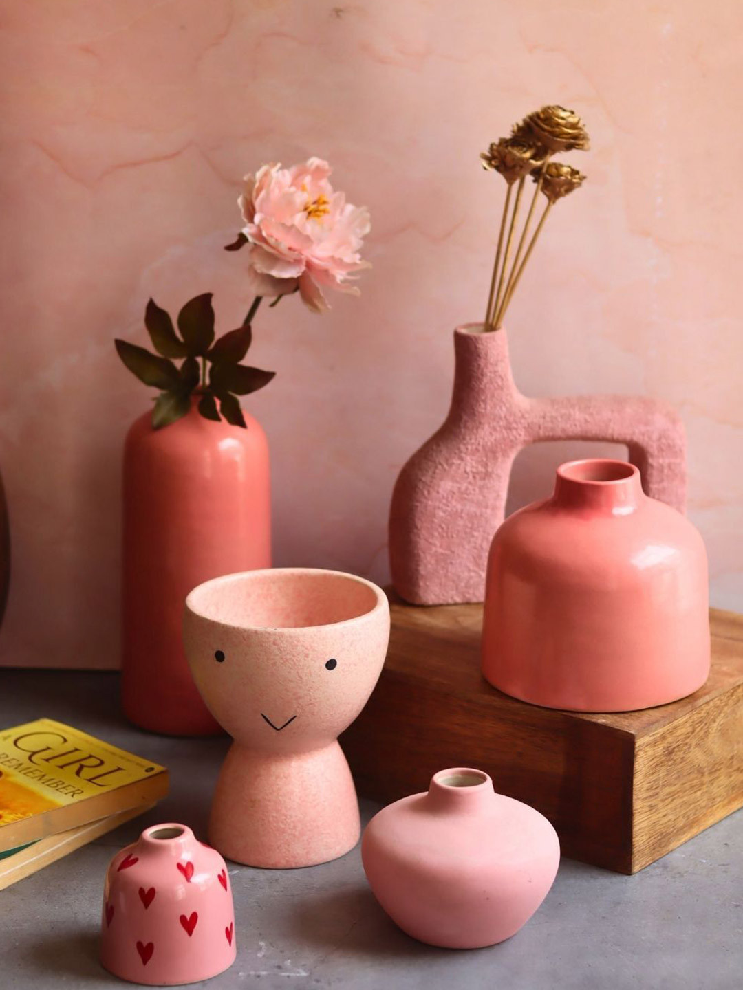 WEAVING HOMES Pink & White 6 Pieces Printed Ceramic Bloom & Blush Vases