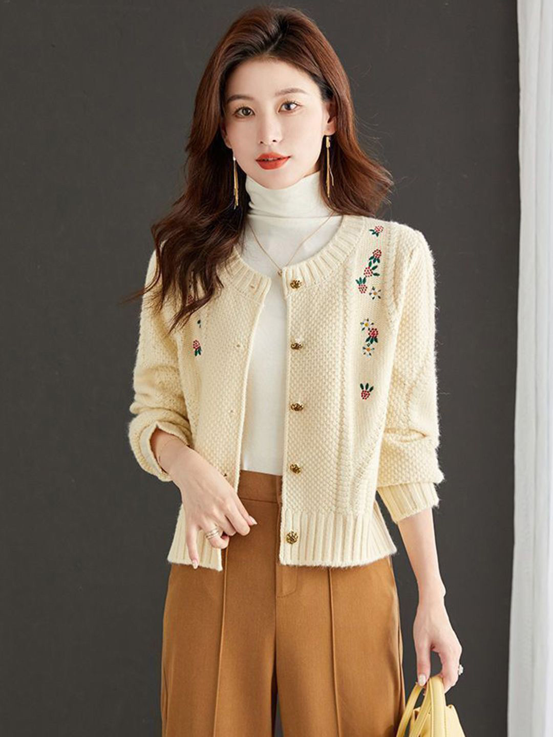 StyleCast Women Round Neck Long Sleeves Cable Knit Cardigan