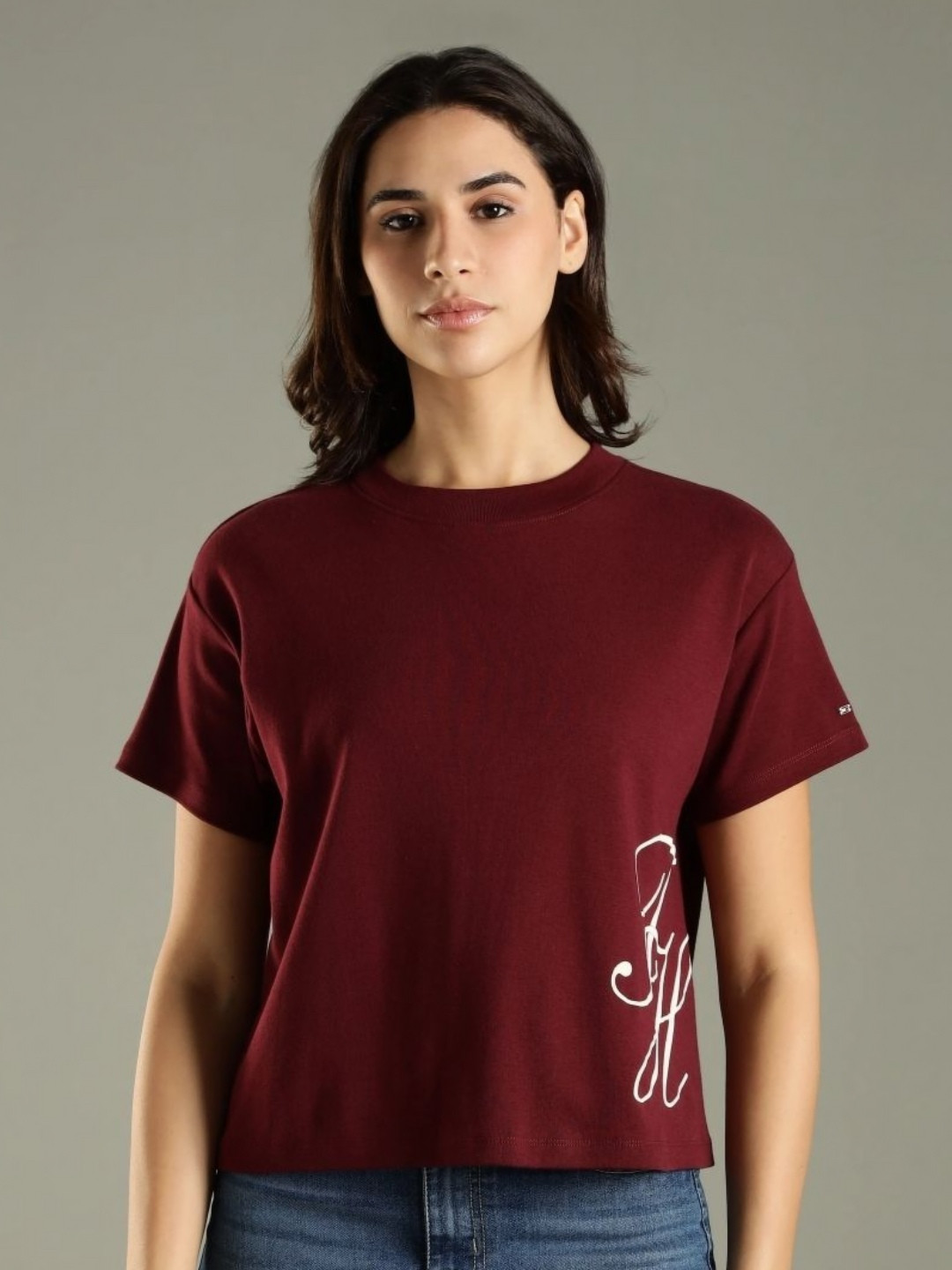Tommy Hilfiger Women Typography Printed Round Neck Cotton Relaxed Fit T-shirt