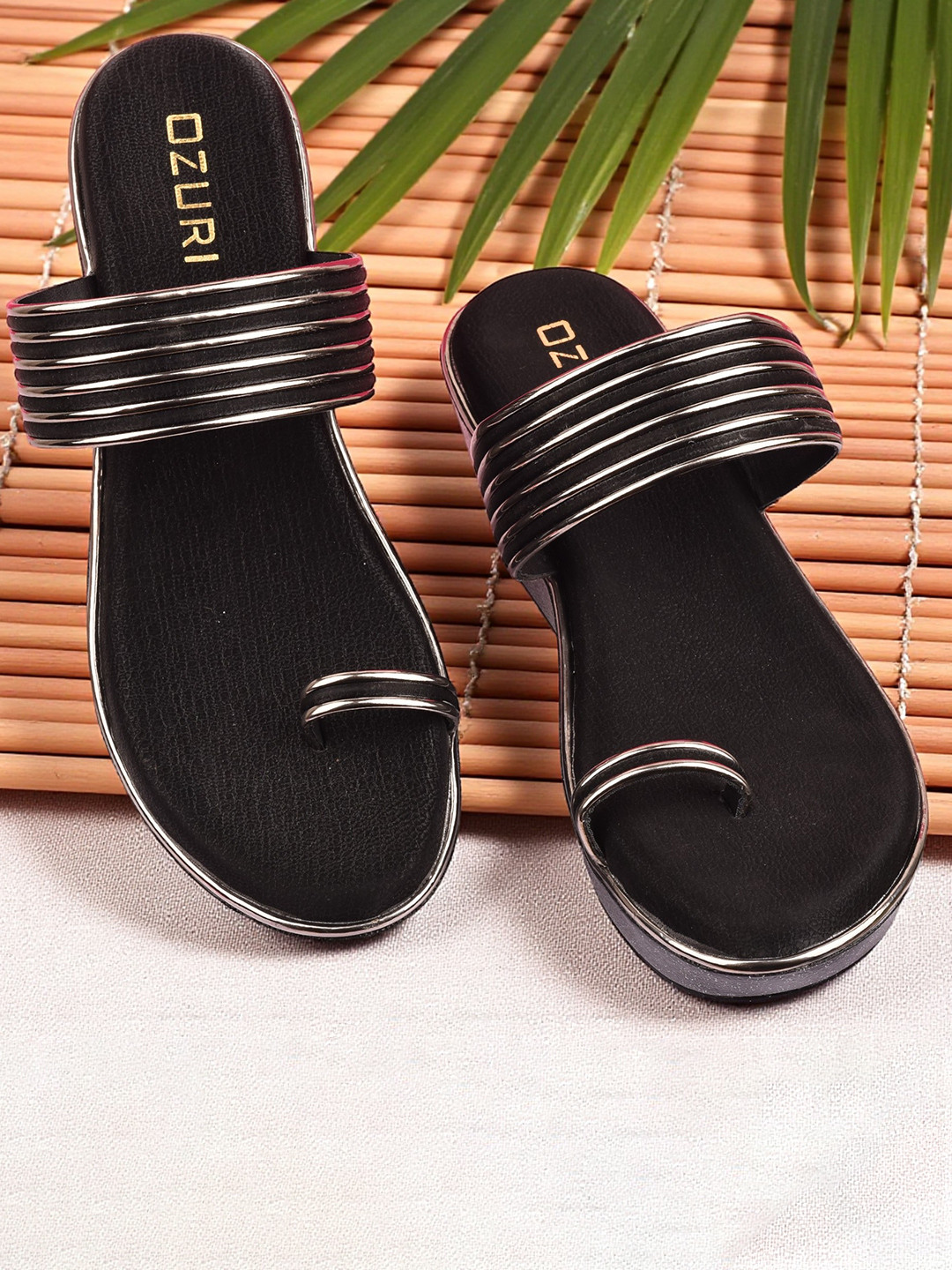 Ozuri 11896 Toe-Ring Slip-Ons Wedge Heel Sandals