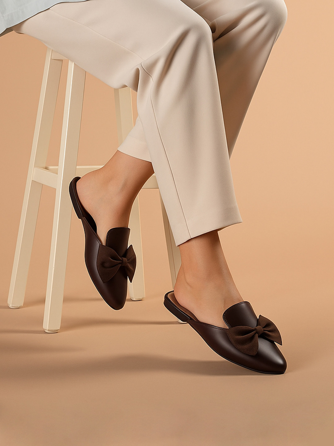 Street Style Store Women Brown Mules with Bows Flats