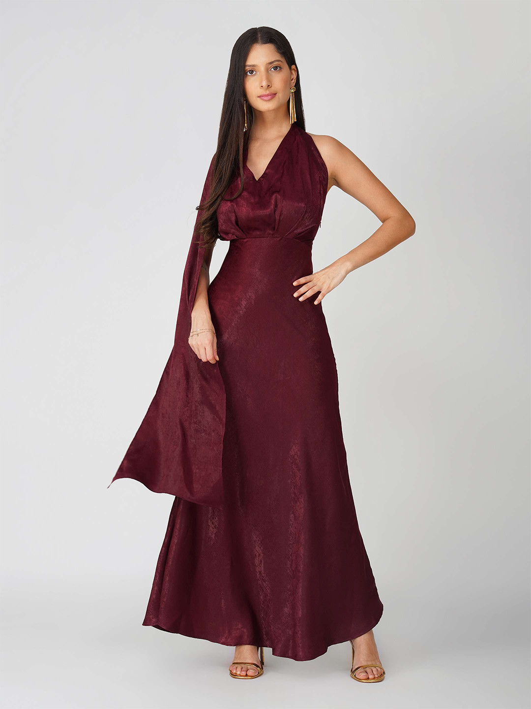 Luxe Weaves Women Scarf Neck Maxi Dress