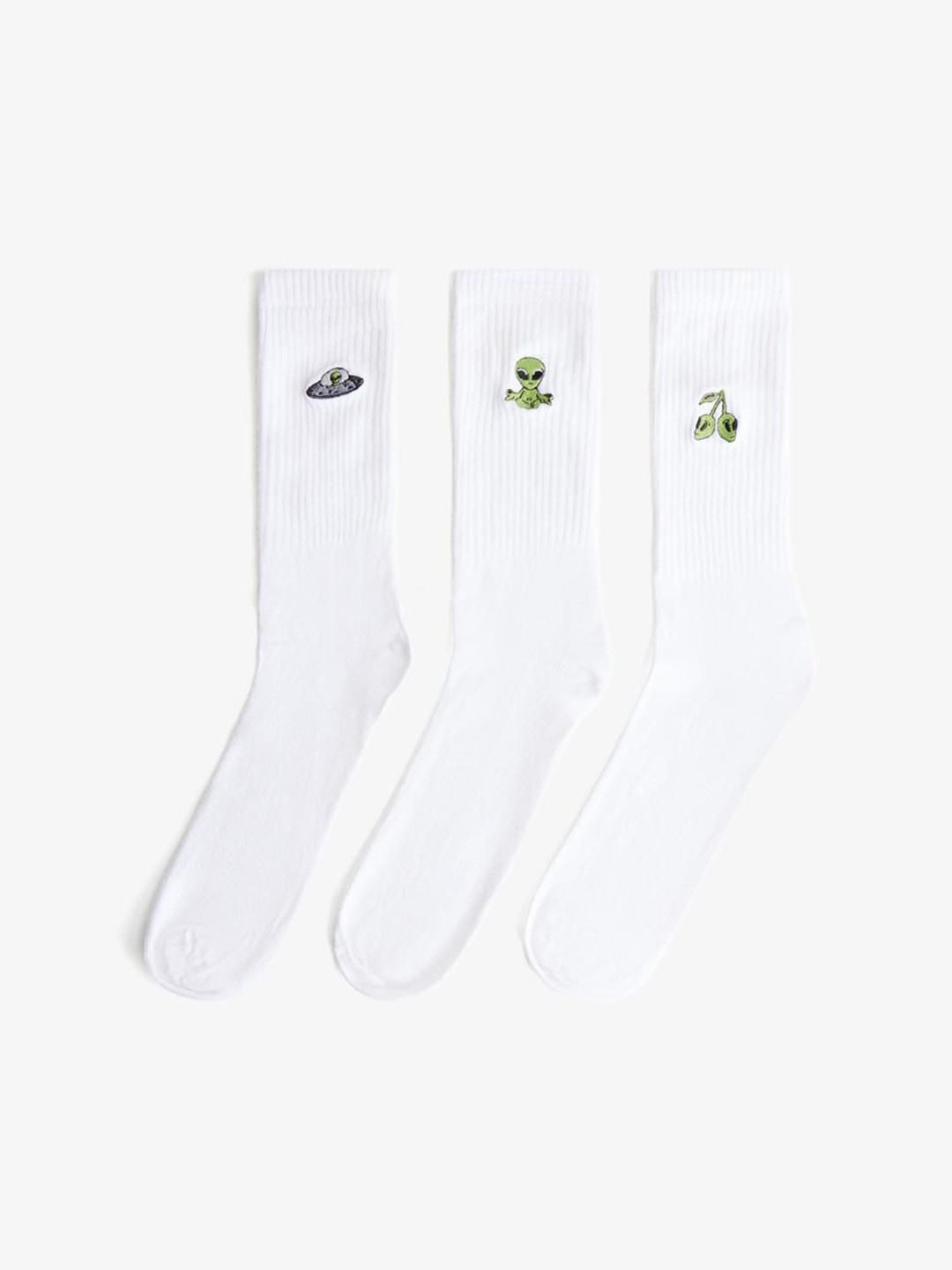 Bershka Pack Of 3 Pairs Of Embroidered Socks