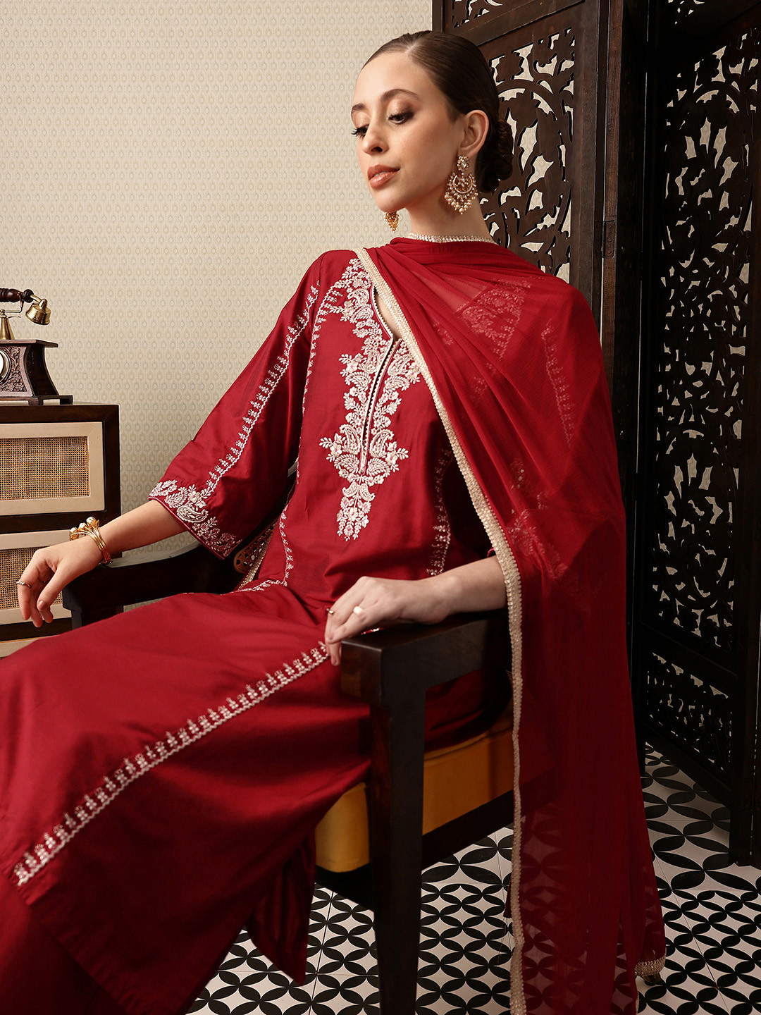 House of Pataudi Floral Zari Embroidered Panelled Jashn Kurta With Palazzos & Dupatta