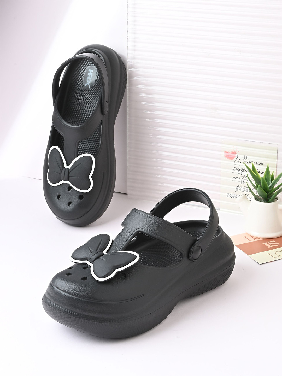 HRX by Hrithik Roshan Women Chunky Clogs